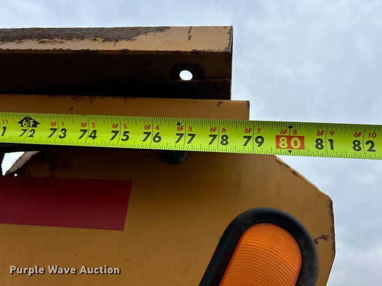 image for item DS0806 Knight 8024 manure spreader