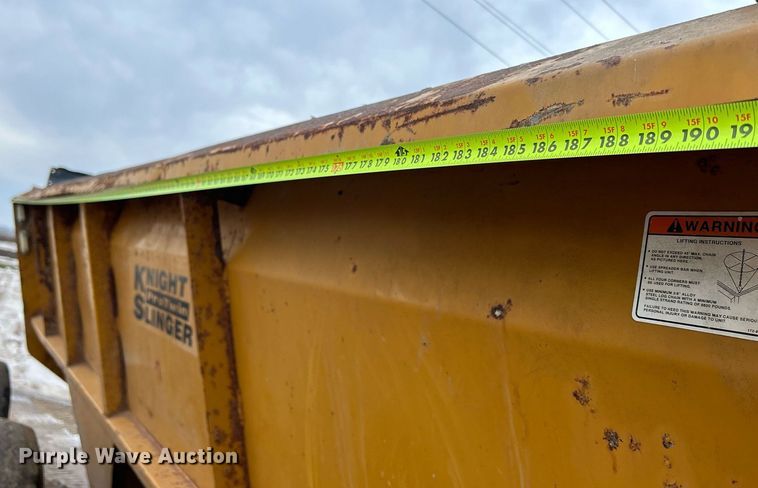 image for item DS0806 Knight 8024 manure spreader