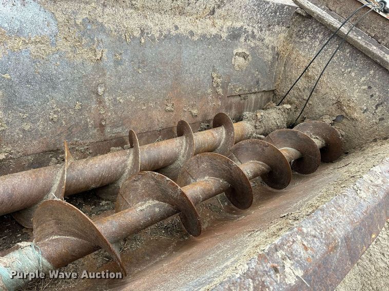 image for item DS0806 Knight 8024 manure spreader