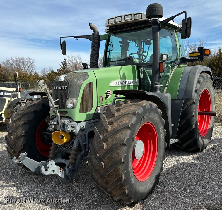 image for item EJ0210 2007 Fendt  820 Vario TMS MFWD tractor
