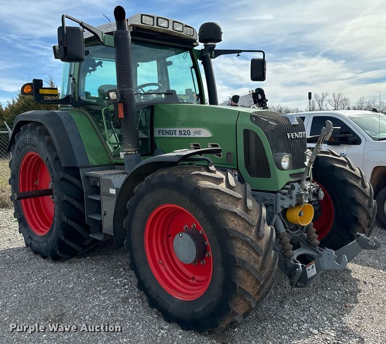 image for item EJ0210 2007 Fendt  820 Vario TMS MFWD tractor