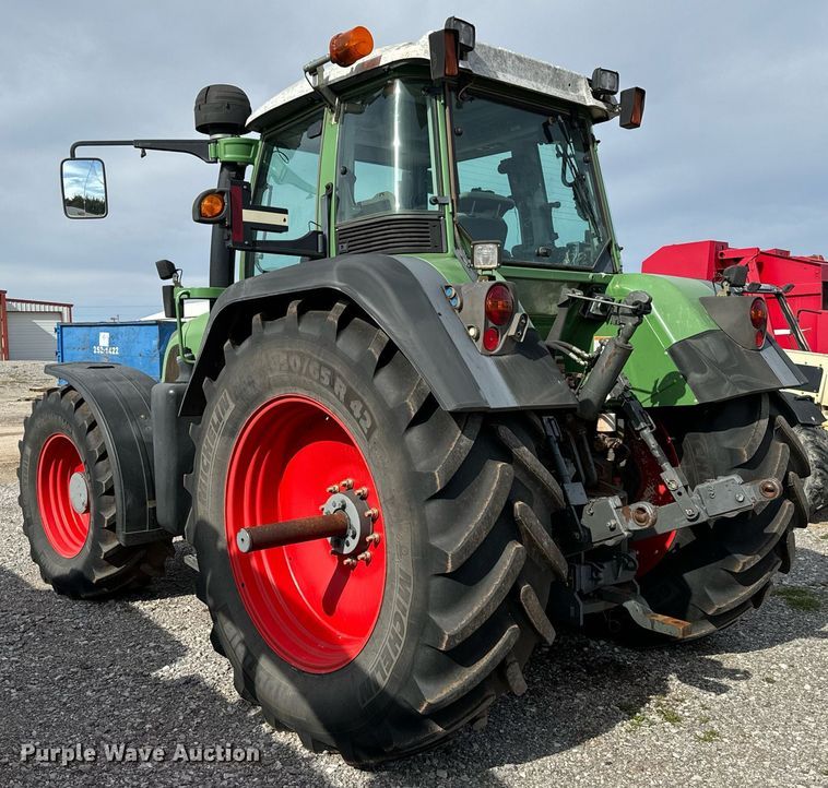 image for item EJ0210 2007 Fendt  820 Vario TMS MFWD tractor