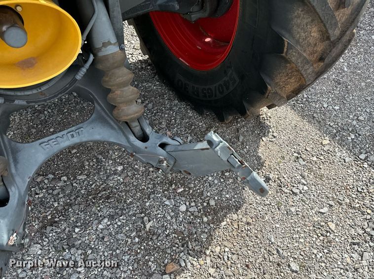 image for item EJ0210 2007 Fendt  820 Vario TMS MFWD tractor