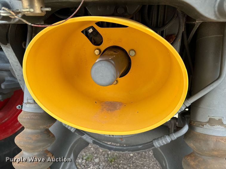 image for item EJ0210 2007 Fendt  820 Vario TMS MFWD tractor