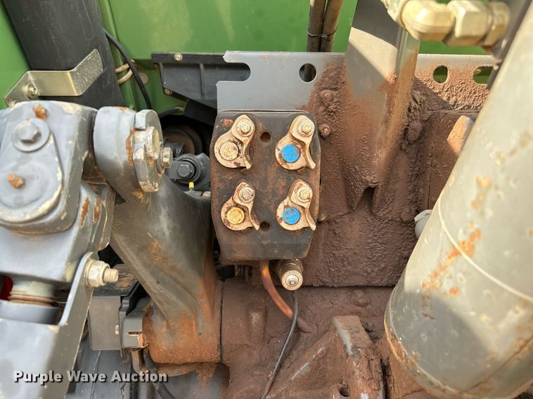 image for item EJ0210 2007 Fendt  820 Vario TMS MFWD tractor