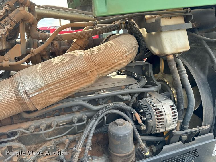 image for item EJ0210 2007 Fendt  820 Vario TMS MFWD tractor