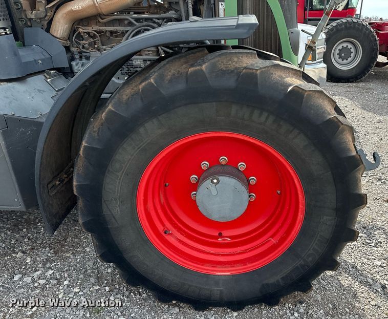 image for item EJ0210 2007 Fendt  820 Vario TMS MFWD tractor