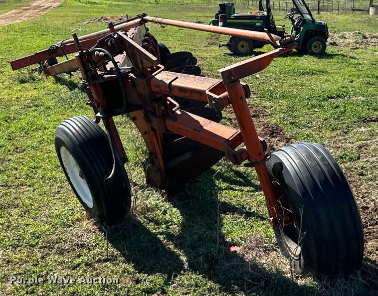 image for item EJ0229 Case seven bottom plow