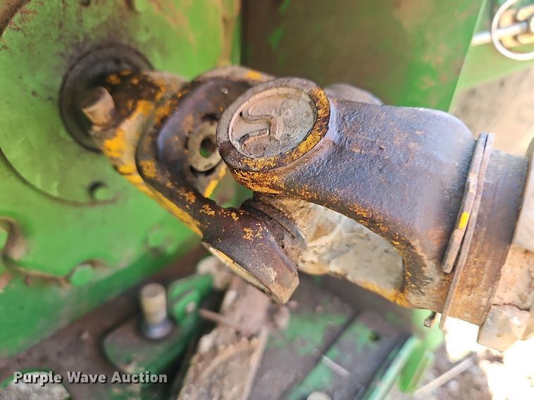 image for item EJ5839 Koehring Brady Hydra-Mill 750 feed grinder/mixer