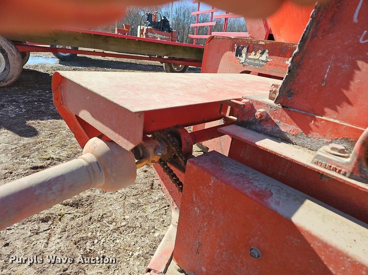 image for item EJ5839 Koehring Brady Hydra-Mill 750 feed grinder/mixer