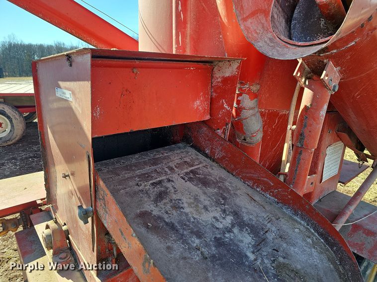 image for item EJ5839 Koehring Brady Hydra-Mill 750 feed grinder/mixer