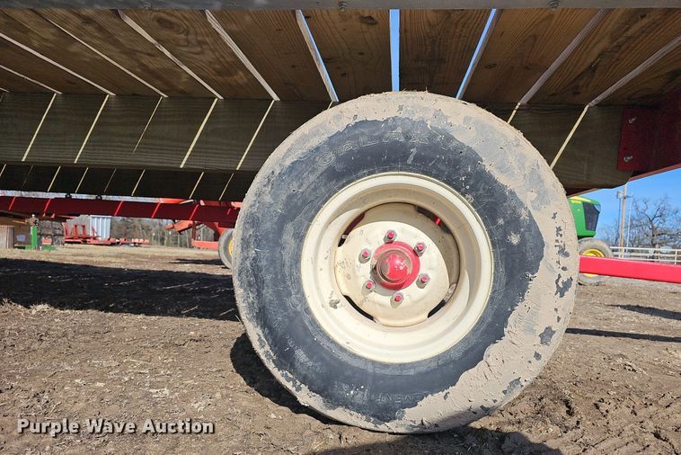 image for item EJ5840 E-Z Trail  1090 hay wagon