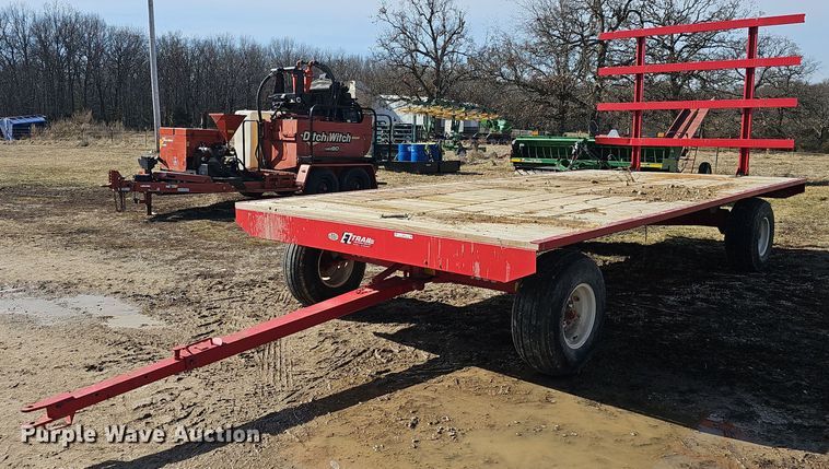 image for item EJ5841 E-Z Trail 1090  hay wagon