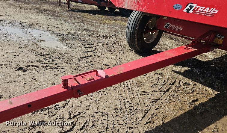 image for item EJ5841 E-Z Trail 1090  hay wagon