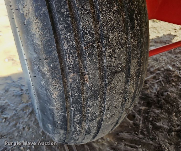 image for item EJ5841 E-Z Trail 1090  hay wagon