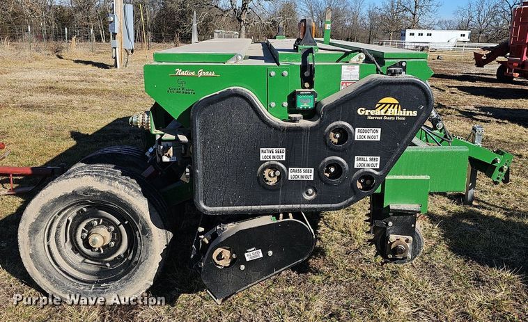 image for item EJ5842 Great Plains NTS2511 no-till seeder