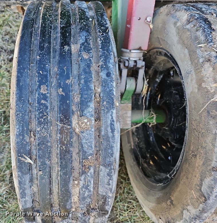 image for item EJ5842 Great Plains NTS2511 no-till seeder