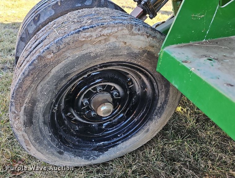 image for item EJ5842 Great Plains NTS2511 no-till seeder