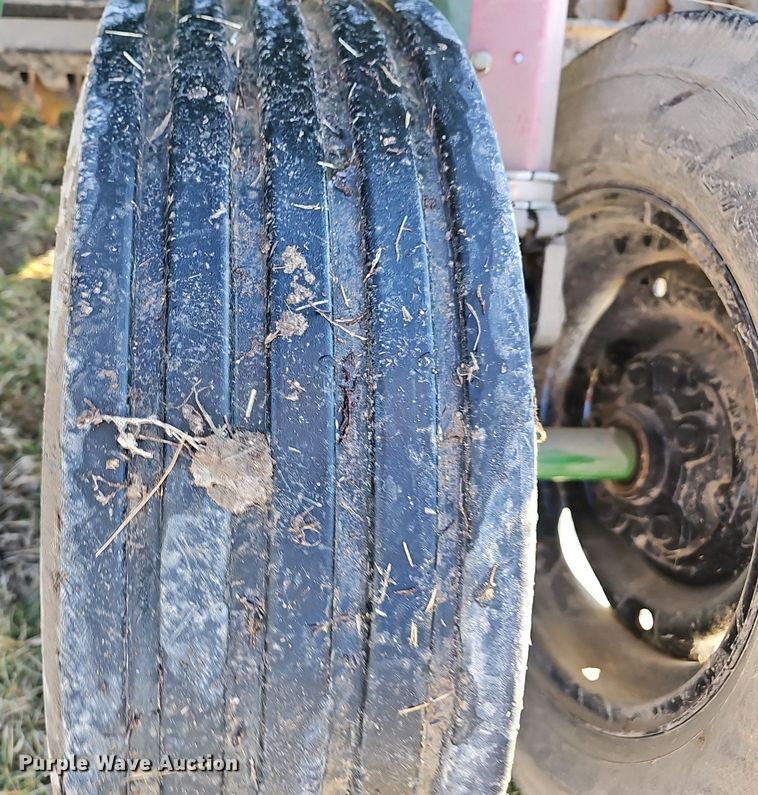 image for item EJ5842 Great Plains NTS2511 no-till seeder