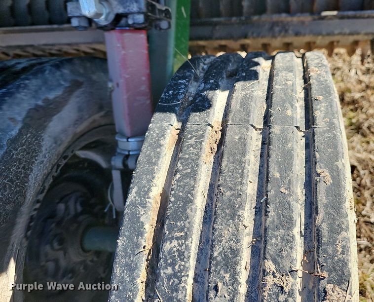 image for item EJ5842 Great Plains NTS2511 no-till seeder