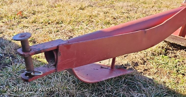 image for item EJ5843 Hay bale elevator 