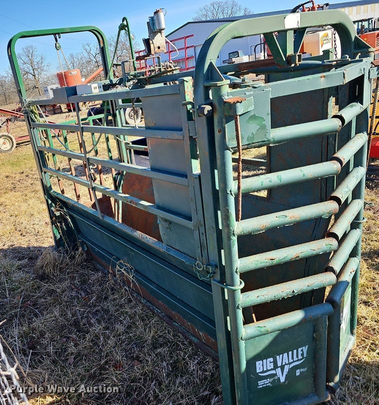 image for item EJ5847 Big Valley Roping Chute