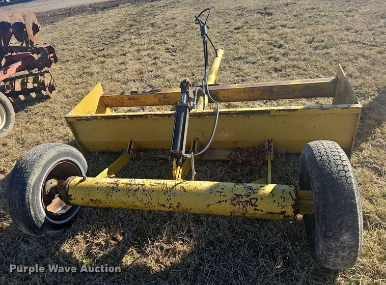 image for item EJ5848 Box blade