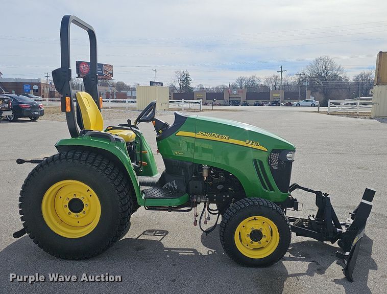 image for item EJ5861 2008 John Deere 3320 MFWD tractor