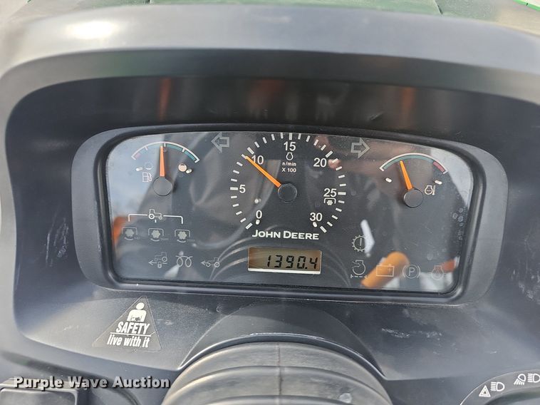 image for item EJ5861 2008 John Deere 3320 MFWD tractor