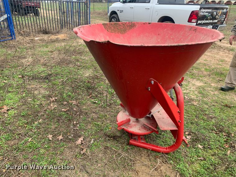 image for item KX9794 Euroc spreader