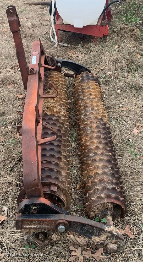 image for item KX9800 Brillion cultipacker