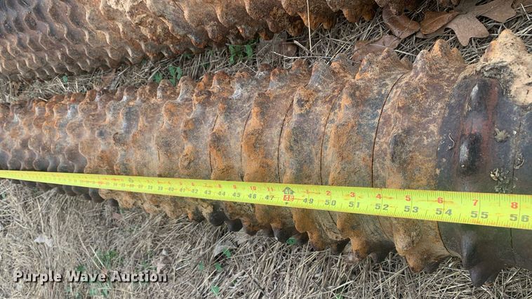 image for item KX9800 Brillion cultipacker