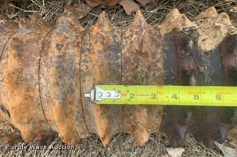 image for item KX9800 Brillion cultipacker