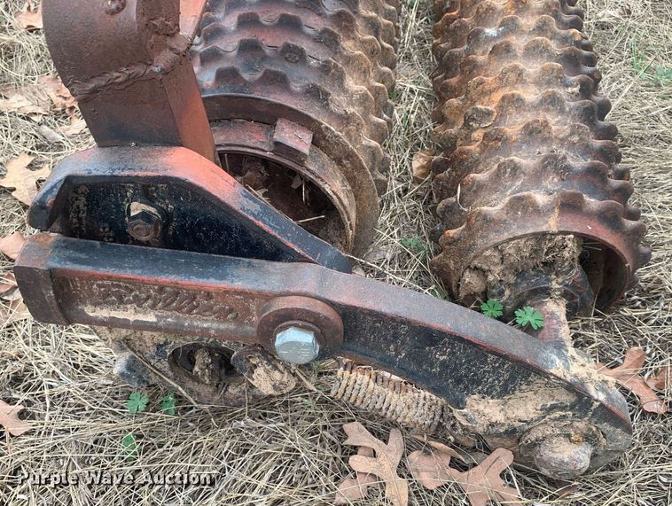 image for item KX9800 Brillion cultipacker