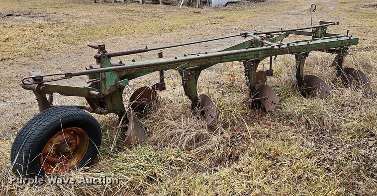 image for item LB9756 John Deere five bottom plow
