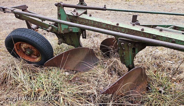 image for item LB9756 John Deere five bottom plow