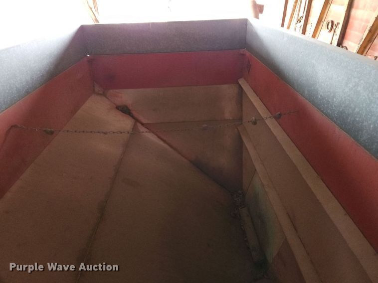 image for item LB9759 Flow-EZ 300 grain cart