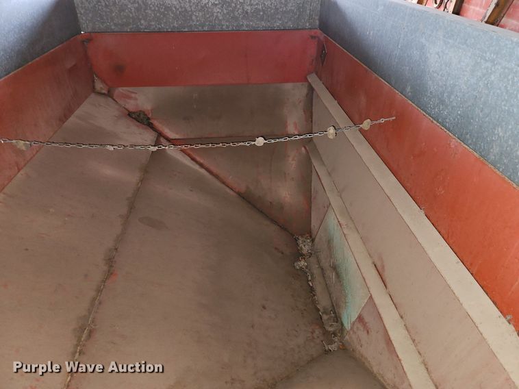 image for item LB9759 Flow-EZ 300 grain cart