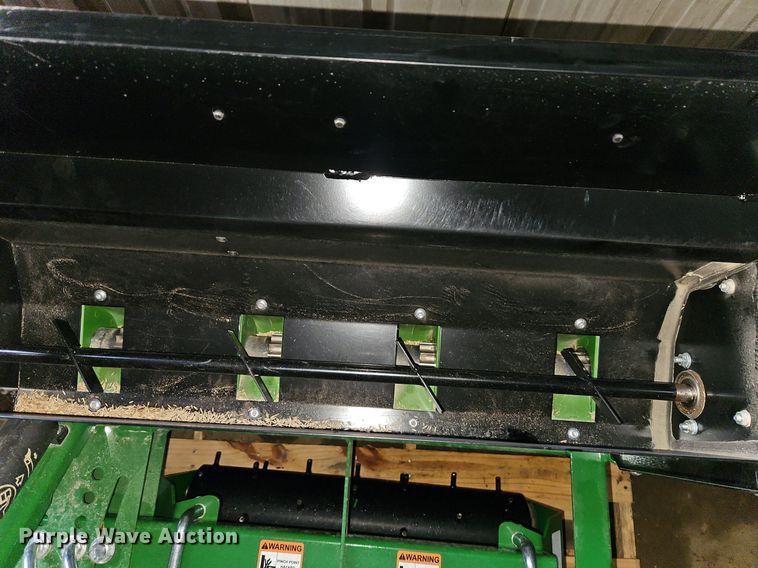 image for item LB9764 Frontier  GS1060L overseeder