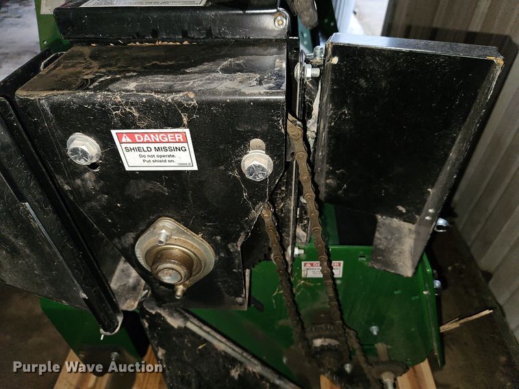 image for item LB9764 Frontier  GS1060L overseeder