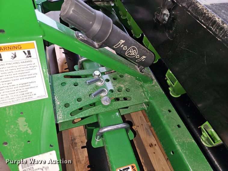 image for item LB9764 Frontier  GS1060L overseeder