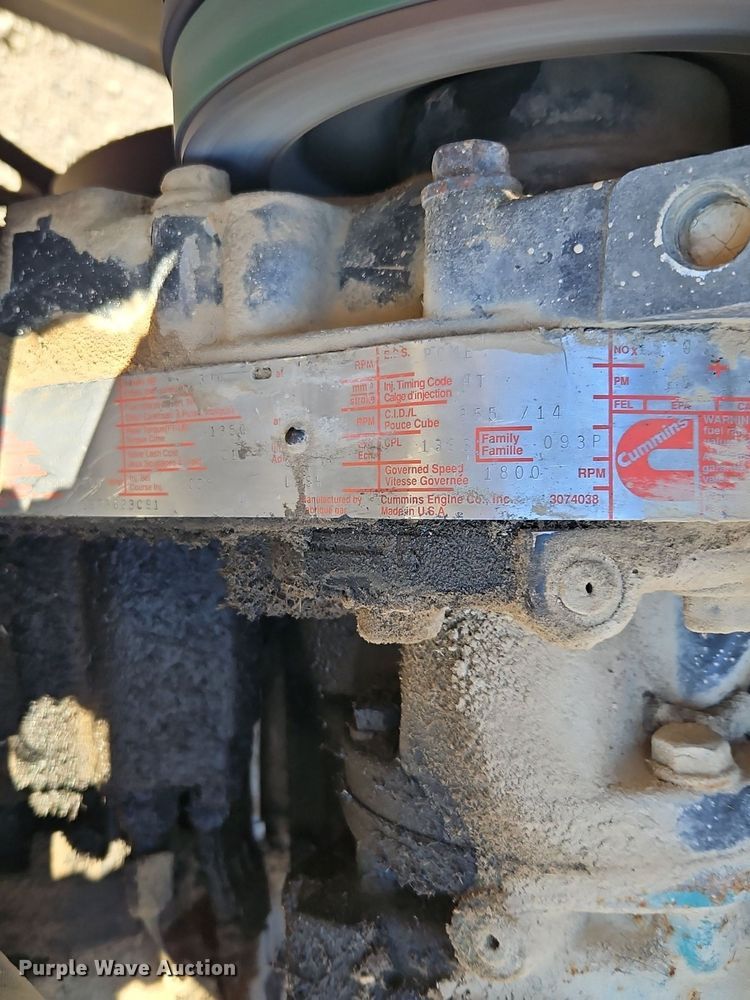 image for item LB9770 1991 International 9400 grain truck