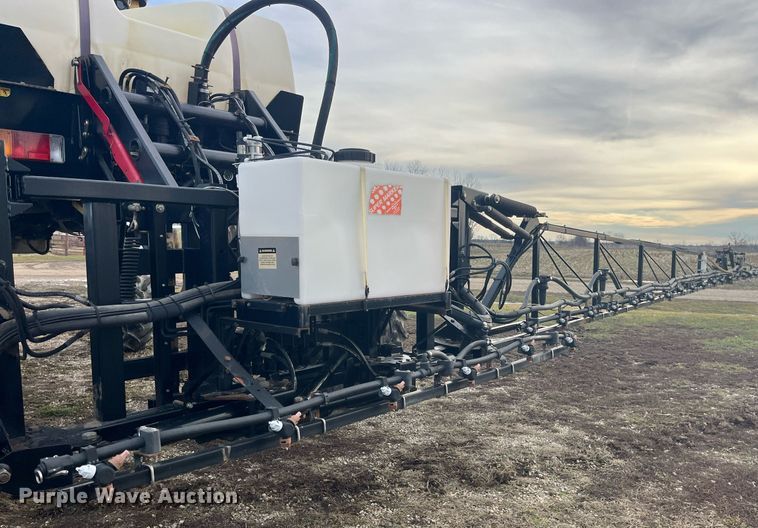 image for item LD9945 2012 Agco Spra Coupe 4660 