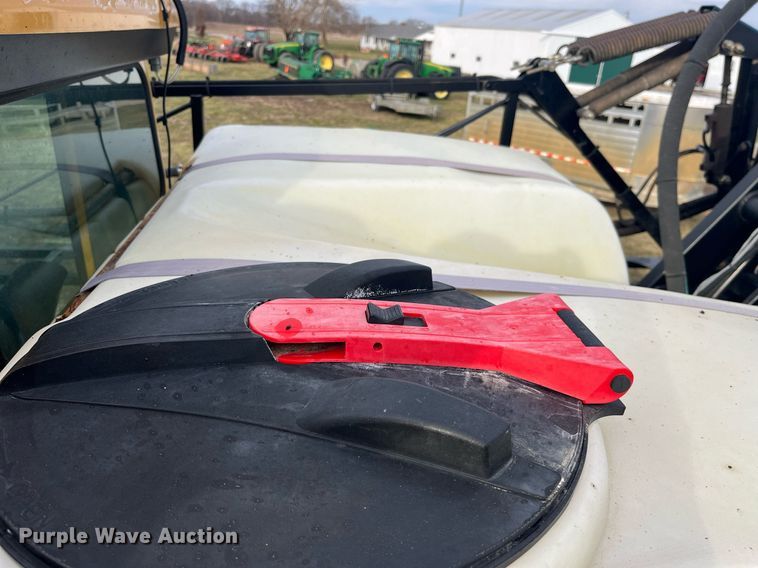 image for item LD9945 2012 Agco Spra Coupe 4660 