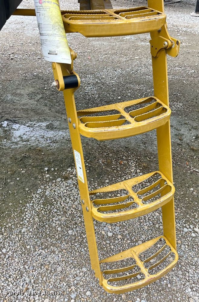 image for item LD9950 RoGator 1286C applicator