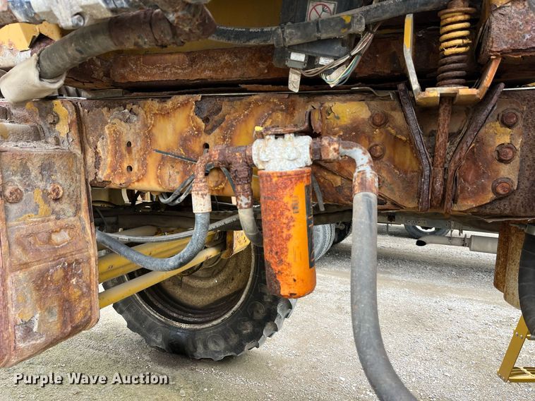 image for item LD9950 RoGator 1286C applicator