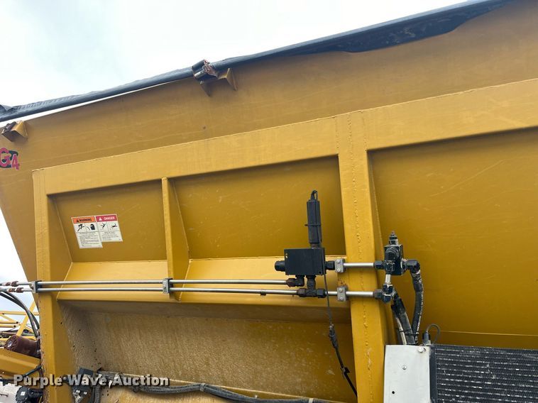 image for item LD9950 RoGator 1286C applicator