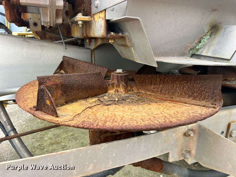 image for item LD9950 RoGator 1286C applicator