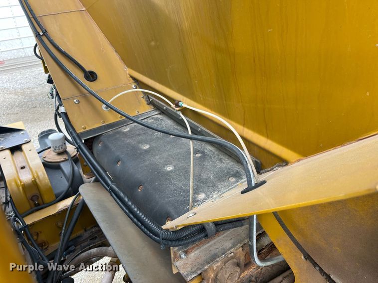 image for item LD9950 RoGator 1286C applicator