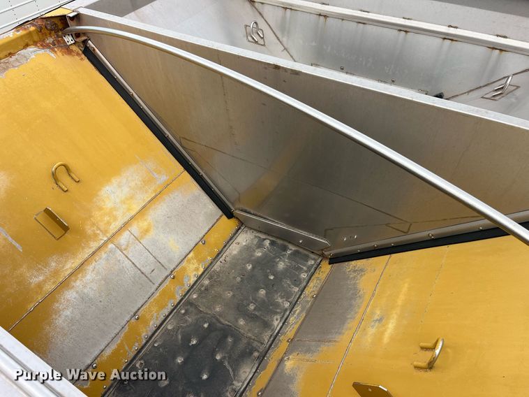 image for item LD9950 RoGator 1286C applicator